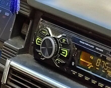 Сірий ВАЗ 21099, об'ємом двигуна 1.5 л та пробігом 1000 тис. км за 1100 $, фото 7 на Automoto.ua