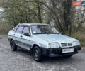 Серый ВАЗ 21099, объемом двигателя 1.5 л и пробегом 250 тыс. км за 800 $, фото 2 на Automoto.ua