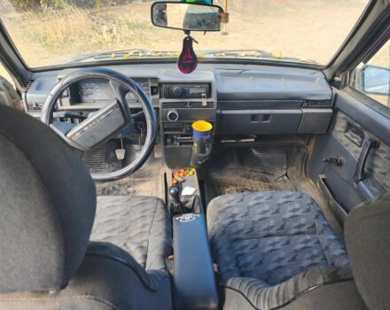 Сірий ВАЗ 21099, об'ємом двигуна 1.5 л та пробігом 1000 тис. км за 1112 $, фото 7 на Automoto.ua