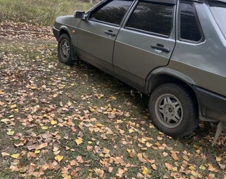 ВАЗ 21099 2002 в Днепре (Днепропетровске) на Automoto.ua Серый ВАЗ 21099, объемом двигателя 1.5 л и пробегом 185 тыс. км за 1763 $, фото 1 на Automoto.ua