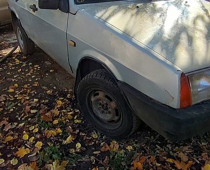 Сірий ВАЗ 21099, об'ємом двигуна 1.5 л та пробігом 250 тис. км за 1000 $, фото 1 на Automoto.ua
