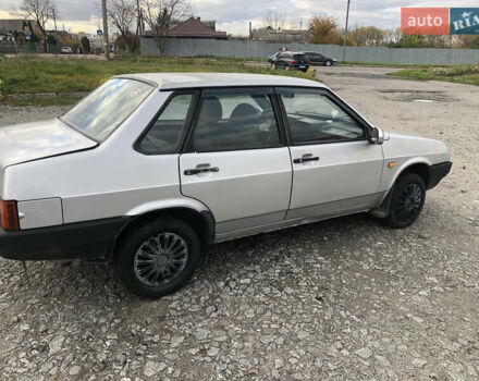 ВАЗ 21099 2003 в Бердичеве на Automoto.ua Серый ВАЗ 21099, объемом двигателя 1.5 л и пробегом 198 тыс. км за 1450 $, фото 3 на Automoto.ua