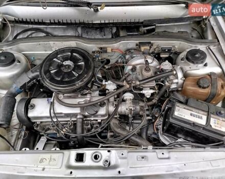 Серый ВАЗ 21099, объемом двигателя 1.5 л и пробегом 350 тыс. км за 1100 $, фото 5 на Automoto.ua