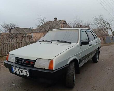Серый ВАЗ 21099, объемом двигателя 1.5 л и пробегом 264 тыс. км за 1999 $, фото 5 на Automoto.ua
