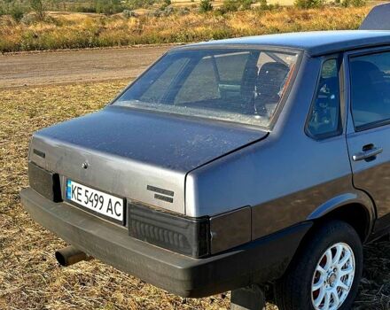 Серый ВАЗ 21099, объемом двигателя 1.5 л и пробегом 300 тыс. км за 2300 $, фото 4 на Automoto.ua