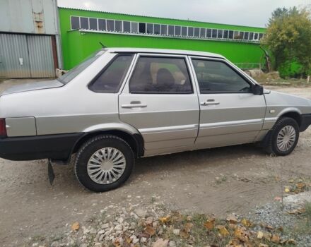 Сірий ВАЗ 21099, об'ємом двигуна 1.5 л та пробігом 250 тис. км за 950 $, фото 3 на Automoto.ua