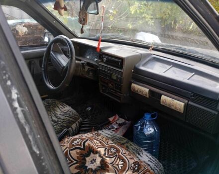 Серый ВАЗ 21099, объемом двигателя 1.5 л и пробегом 200 тыс. км за 350 $, фото 4 на Automoto.ua