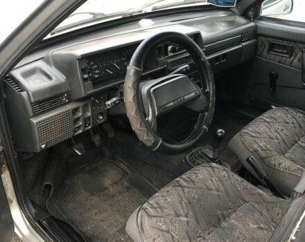 ВАЗ 21099 2003 в Бердичеве на Automoto.ua Серый ВАЗ 21099, объемом двигателя 1.5 л и пробегом 198 тыс. км за 1450 $, фото 5 на Automoto.ua