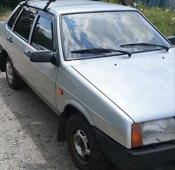 Сірий ВАЗ 21099, об'ємом двигуна 1.5 л та пробігом 175 тис. км за 2100 $, фото 1 на Automoto.ua
