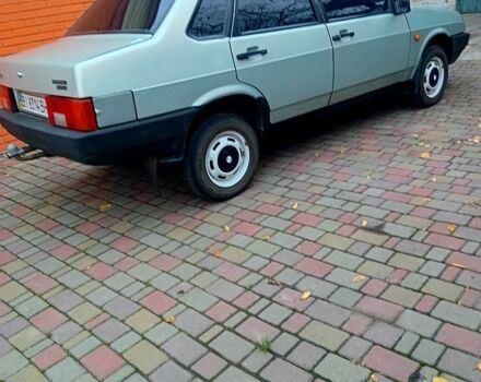 Серый ВАЗ 21099, объемом двигателя 1.5 л и пробегом 190 тыс. км за 1550 $, фото 1 на Automoto.ua