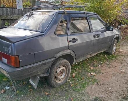 Серый ВАЗ 21099, объемом двигателя 1.5 л и пробегом 200 тыс. км за 350 $, фото 3 на Automoto.ua
