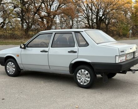 Серый ВАЗ 21099, объемом двигателя 1.5 л и пробегом 1 тыс. км за 1599 $, фото 4 на Automoto.ua