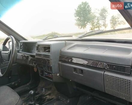Серый ВАЗ 21099, объемом двигателя 1.6 л и пробегом 200 тыс. км за 1250 $, фото 4 на Automoto.ua
