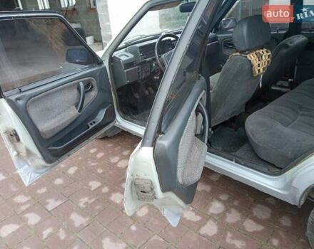 Серый ВАЗ 21099, объемом двигателя 1.5 л и пробегом 104 тыс. км за 999 $, фото 7 на Automoto.ua