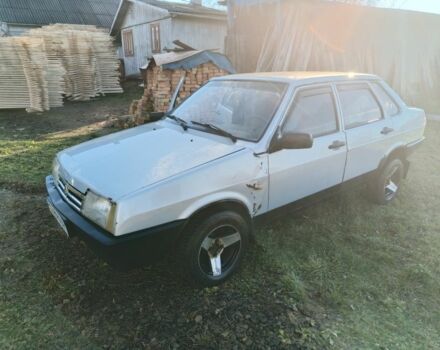 Серый ВАЗ 21099, объемом двигателя 1.5 л и пробегом 180 тыс. км за 900 $, фото 2 на Automoto.ua