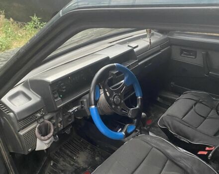 Серый ВАЗ 21099, объемом двигателя 1.5 л и пробегом 235 тыс. км за 999 $, фото 4 на Automoto.ua