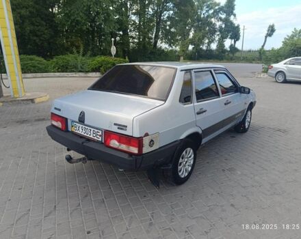 Серый ВАЗ 21099, объемом двигателя 1.5 л и пробегом 180 тыс. км за 900 $, фото 2 на Automoto.ua