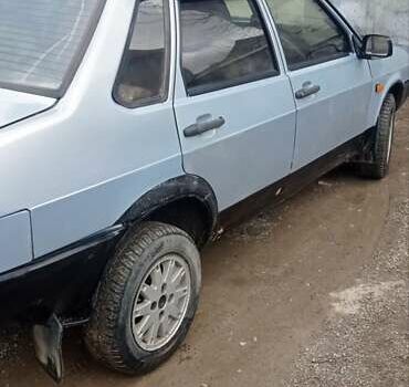 Серый ВАЗ 21099, объемом двигателя 1.5 л и пробегом 300 тыс. км за 700 $, фото 2 на Automoto.ua