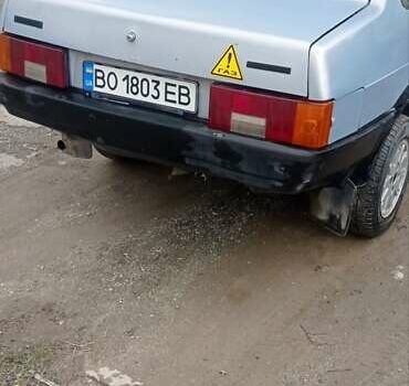 Серый ВАЗ 21099, объемом двигателя 1.5 л и пробегом 300 тыс. км за 700 $, фото 1 на Automoto.ua