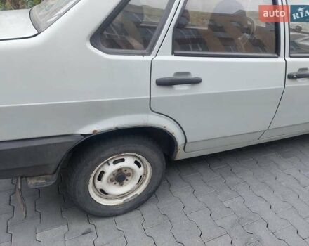 Сірий ВАЗ 21099, об'ємом двигуна 1.5 л та пробігом 300 тис. км за 1184 $, фото 4 на Automoto.ua