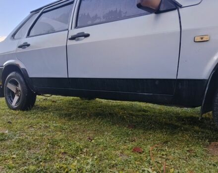 Серый ВАЗ 21099, объемом двигателя 1.5 л и пробегом 180 тыс. км за 900 $, фото 5 на Automoto.ua