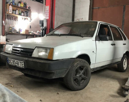 Серый ВАЗ 21099, объемом двигателя 1.5 л и пробегом 200 тыс. км за 1000 $, фото 1 на Automoto.ua