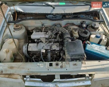Серый ВАЗ 21099, объемом двигателя 1.5 л и пробегом 180 тыс. км за 750 $, фото 5 на Automoto.ua