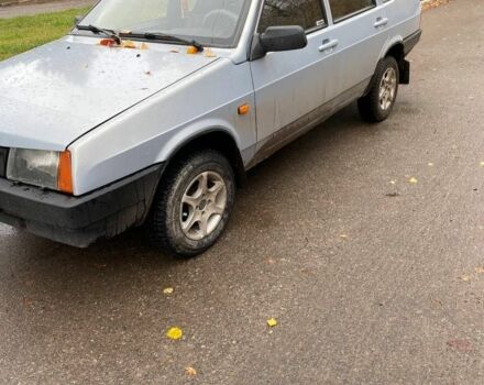 Серый ВАЗ 21099, объемом двигателя 1.5 л и пробегом 400 тыс. км за 1500 $, фото 1 на Automoto.ua