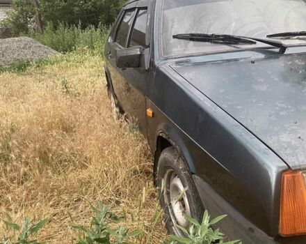 Серый ВАЗ 21099, объемом двигателя 1.5 л и пробегом 235 тыс. км за 999 $, фото 1 на Automoto.ua