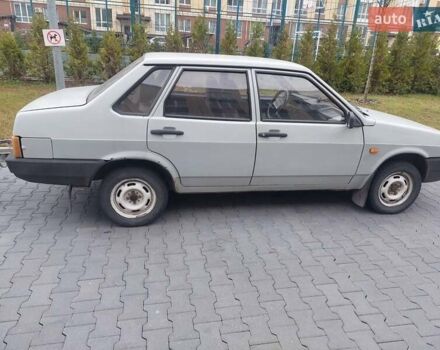 Сірий ВАЗ 21099, об'ємом двигуна 1.5 л та пробігом 300 тис. км за 1184 $, фото 3 на Automoto.ua