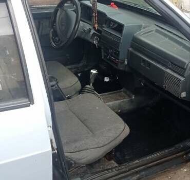 Серый ВАЗ 21099, объемом двигателя 1.5 л и пробегом 300 тыс. км за 700 $, фото 6 на Automoto.ua