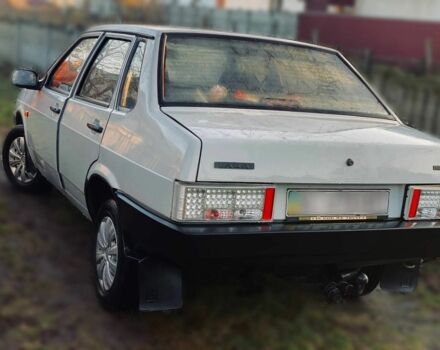 Серый ВАЗ 21099, объемом двигателя 1.5 л и пробегом 200 тыс. км за 2000 $, фото 8 на Automoto.ua