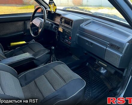 Сірий ВАЗ 21099, об'ємом двигуна 1.5 л та пробігом 250 тис. км за 1500 $, фото 6 на Automoto.ua