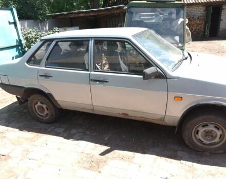 Серый ВАЗ 21099, объемом двигателя 1.5 л и пробегом 145 тыс. км за 1008 $, фото 2 на Automoto.ua