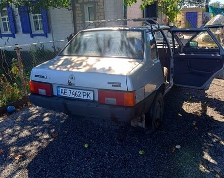 Серый ВАЗ 21099, объемом двигателя 1.5 л и пробегом 205 тыс. км за 1600 $, фото 3 на Automoto.ua