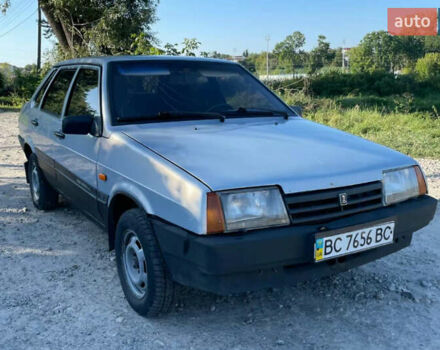Серый ВАЗ 21099, объемом двигателя 1.5 л и пробегом 204 тыс. км за 899 $, фото 4 на Automoto.ua