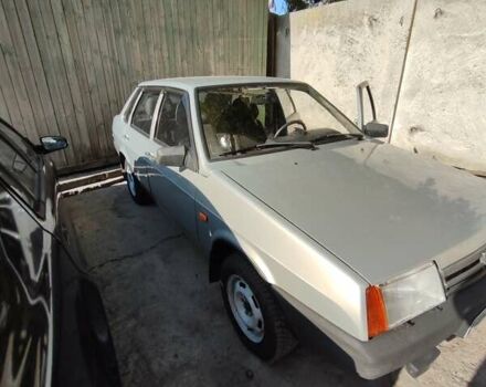 Серый ВАЗ 21099, объемом двигателя 1.5 л и пробегом 19 тыс. км за 4200 $, фото 3 на Automoto.ua