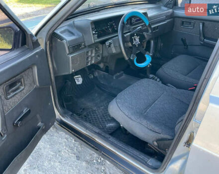Серый ВАЗ 21099, объемом двигателя 1.5 л и пробегом 204 тыс. км за 899 $, фото 6 на Automoto.ua
