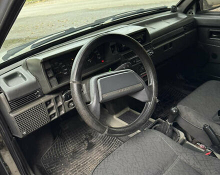 ВАЗ 21099 2005 в Запорожье на Automoto.ua Серый ВАЗ 21099, объемом двигателя 1.5 л и пробегом 173 тыс. км за 1650 $, фото 5 на Automoto.ua