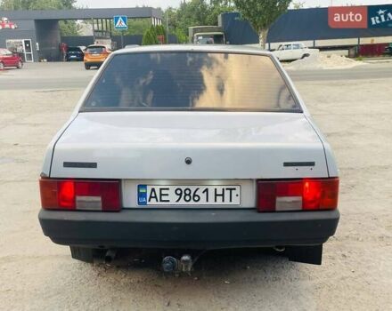 Серый ВАЗ 21099, объемом двигателя 1.5 л и пробегом 240 тыс. км за 950 $, фото 3 на Automoto.ua