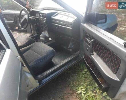 Серый ВАЗ 21099, объемом двигателя 1.5 л и пробегом 526 тыс. км за 2000 $, фото 4 на Automoto.ua