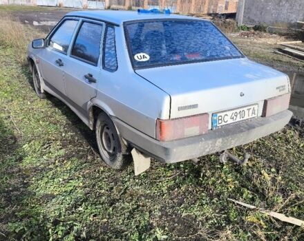 Серый ВАЗ 21099, объемом двигателя 1.5 л и пробегом 200 тыс. км за 1400 $, фото 4 на Automoto.ua