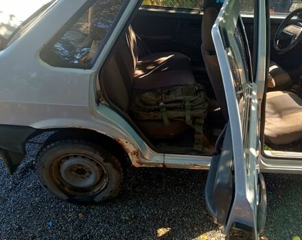 Серый ВАЗ 21099, объемом двигателя 1.5 л и пробегом 205 тыс. км за 1600 $, фото 4 на Automoto.ua