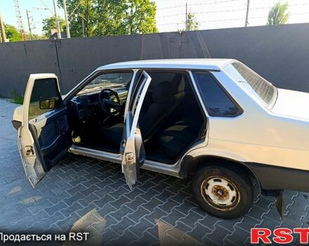 Серый ВАЗ 21099, объемом двигателя 1.5 л и пробегом 250 тыс. км за 1300 $, фото 3 на Automoto.ua