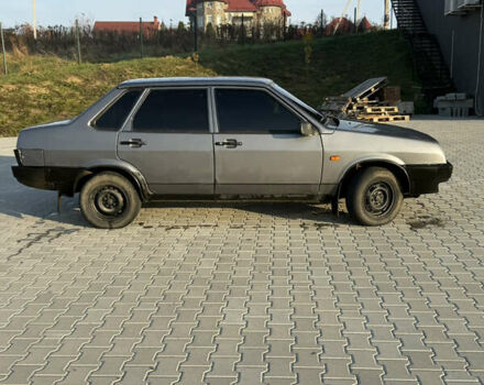 Серый ВАЗ 21099, объемом двигателя 1.5 л и пробегом 235 тыс. км за 1500 $, фото 7 на Automoto.ua