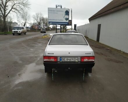 Серый ВАЗ 21099, объемом двигателя 1.5 л и пробегом 220 тыс. км за 2000 $, фото 4 на Automoto.ua