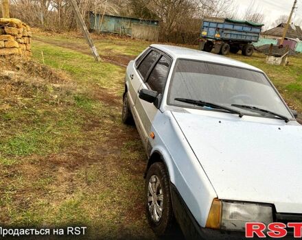 Серый ВАЗ 21099, объемом двигателя 1.5 л и пробегом 250 тыс. км за 1200 $, фото 4 на Automoto.ua