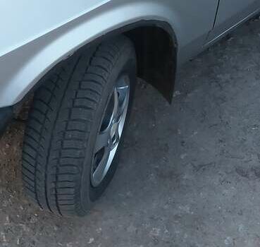 Сірий ВАЗ 21099, об'ємом двигуна 1.5 л та пробігом 220 тис. км за 2300 $, фото 1 на Automoto.ua