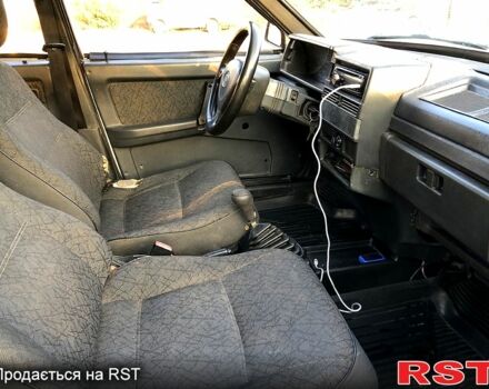 Серый ВАЗ 21099, объемом двигателя 1.5 л и пробегом 205 тыс. км за 950 $, фото 5 на Automoto.ua