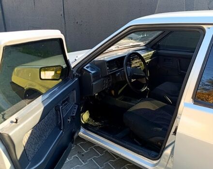 Серый ВАЗ 21099, объемом двигателя 1.5 л и пробегом 250 тыс. км за 1300 $, фото 2 на Automoto.ua